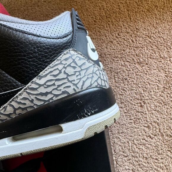 Size 14 - Nike Air Jordan 3 Retro OG Black Cement Fire Red Grey  854262-001 main image 14